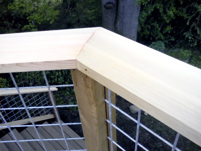 Photo of Composite and Cedar Deck